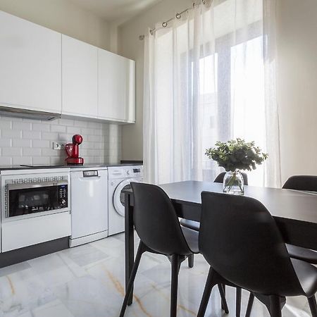 Lala Suites Corredera Centro 赫雷斯 外观 照片